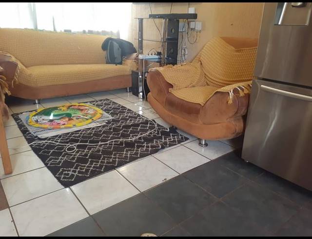 3 BEDROOM HOUSE FOR SALE IN GAKGAPANE